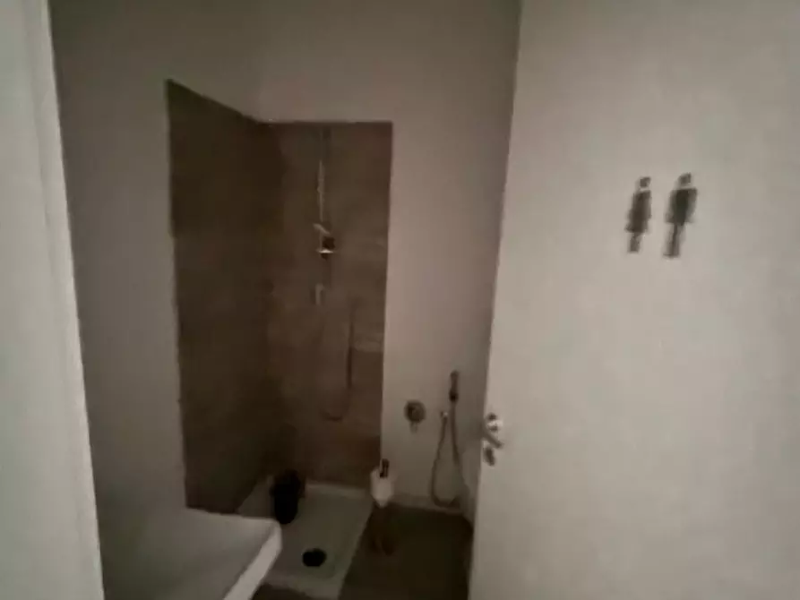 Immagine 10 di Laboratorio in affitto  in VIA LORENZO DI CREDI a Firenze