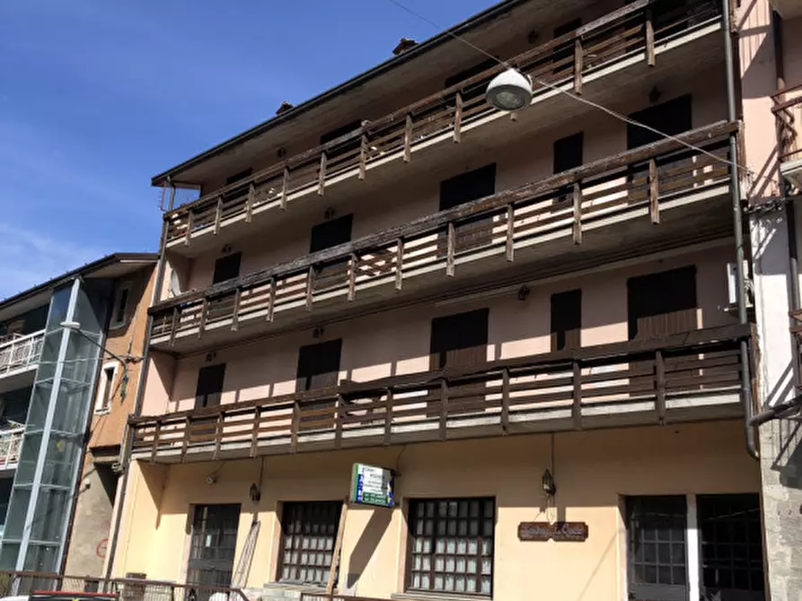 Immagine 16 di Appartamento in vendita  in Via Castiglioni 46 a Collio