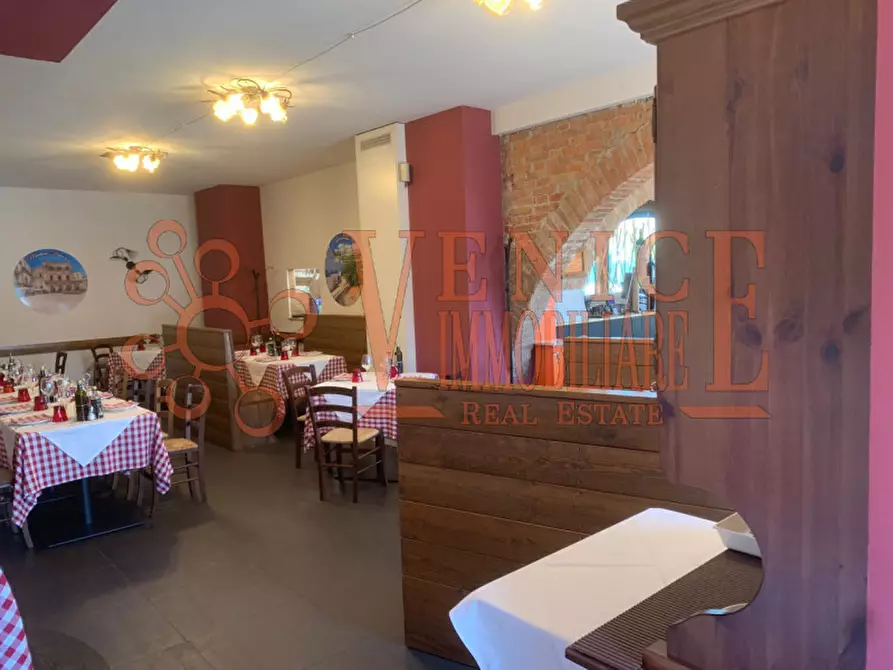 Immagine 7 di Attività commerciale in vendita  a Mira