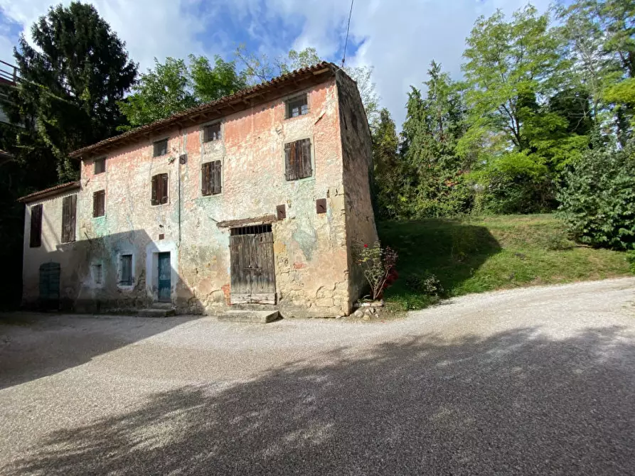 Immagine 1 di Rustico / casale in vendita  in VIA DEL MONTEBELLO a Vittorio Veneto