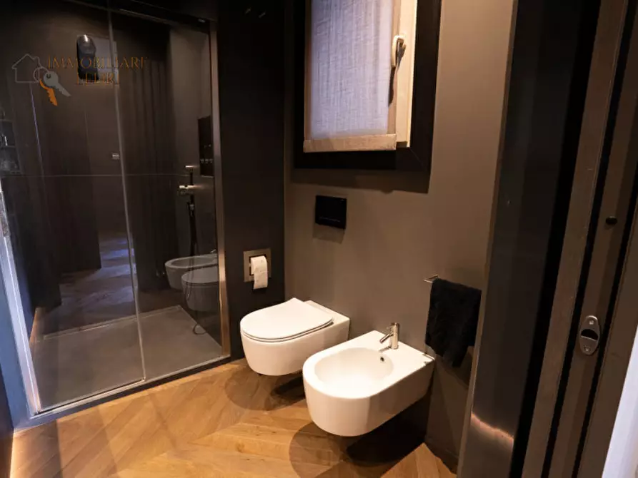 Immagine 29 di Appartamento in vendita  in Via San Michele alla Porta a Verona