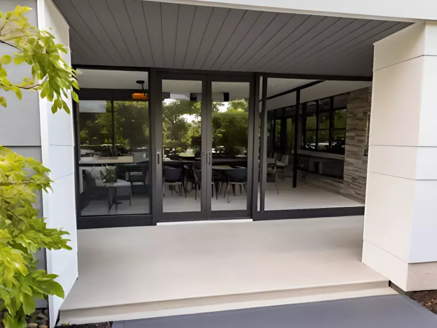 Immagine 3 di Negozio in affitto  in via lourdes a Conegliano