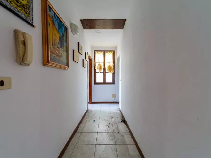 Immagine 9 di Appartamento in vendita  in Via Ghiare a Montechiarugolo