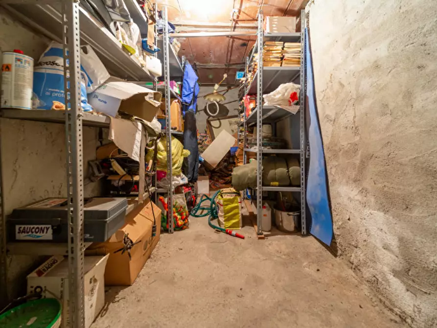 Immagine 16 di Appartamento in vendita  in Via Ghiare a Montechiarugolo