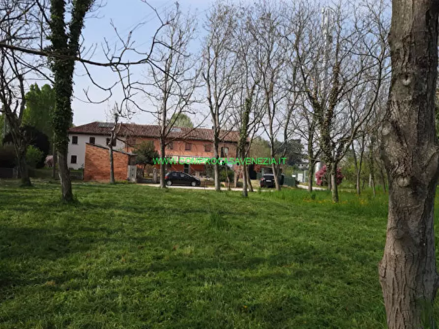 Immagine 2 di Rustico / casale in vendita  in S. antonino a Treviso
