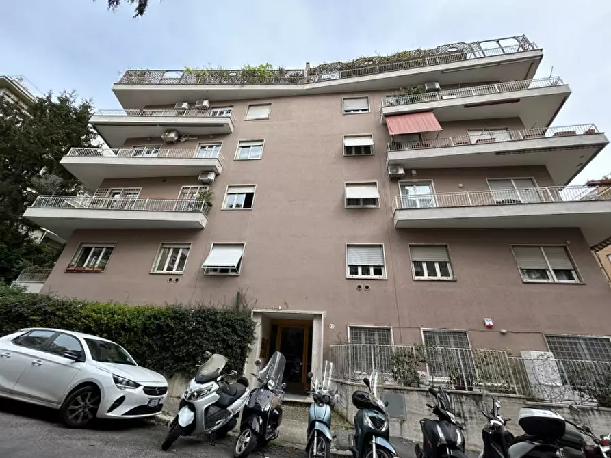 Immagine 1 di Attico in affitto  in Via Ferdinando Pinelli a Roma