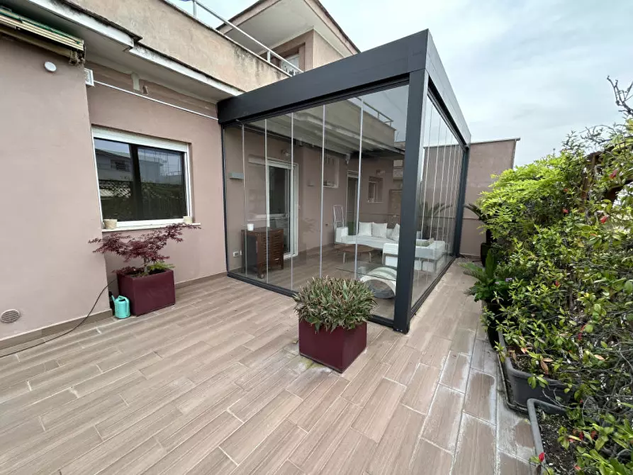 Immagine 5 di Attico in affitto  in Via Ferdinando Pinelli a Roma