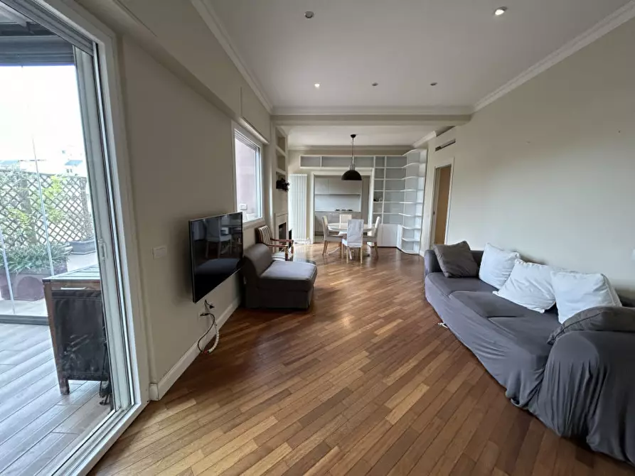 Immagine 20 di Attico in affitto  in Via Ferdinando Pinelli a Roma