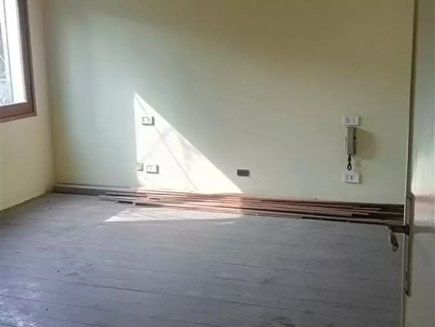 Immagine 7 di Palazzo in vendita  in via Brentella a Cittadella