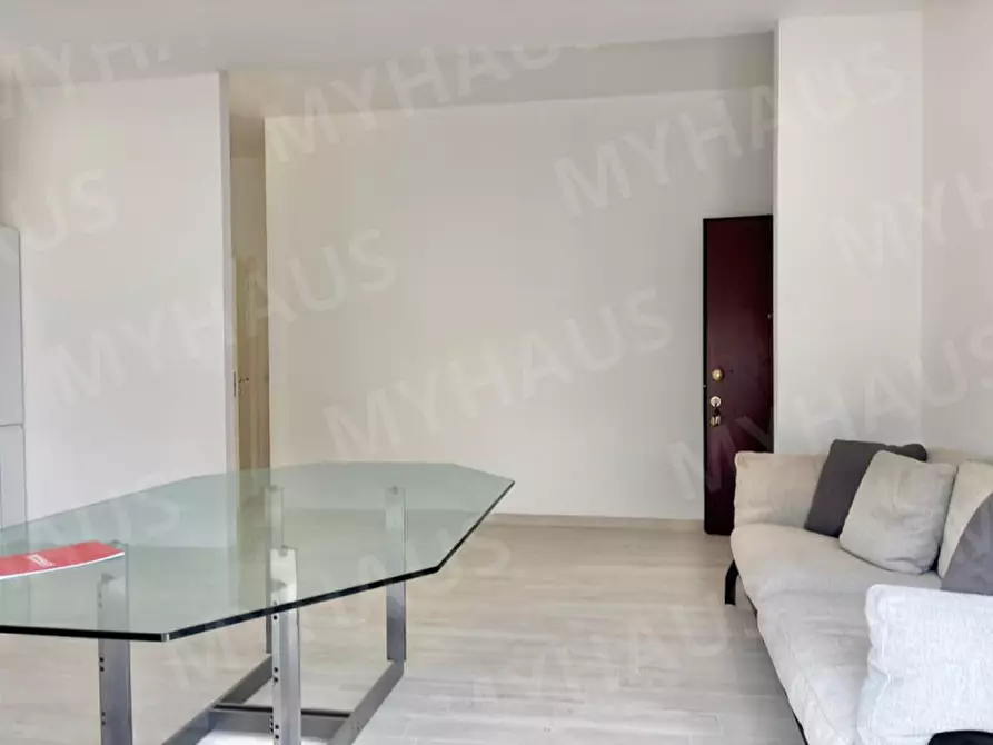 Immagine 21 di Appartamento in vendita  in Lungomare Grazia Deledda 108 a Cervia