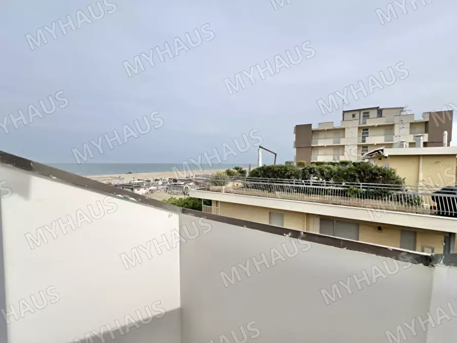 Immagine 22 di Appartamento in vendita  in grazia deledda 108 a Cervia