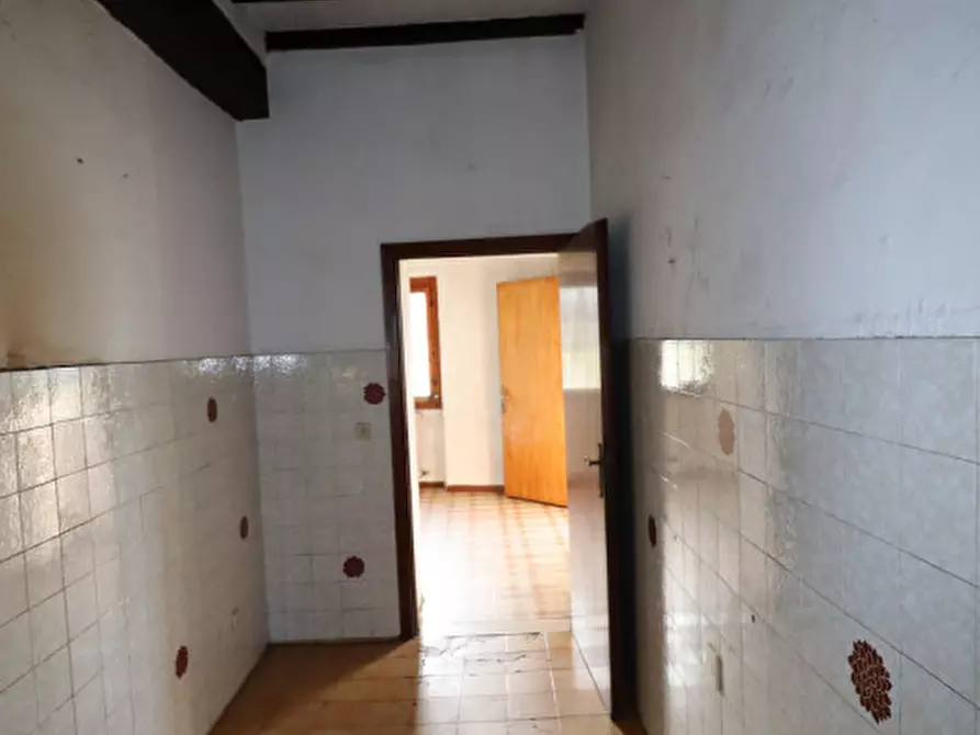 Immagine 9 di Appartamento in vendita  in via di caposelvi 10/14 a Montevarchi