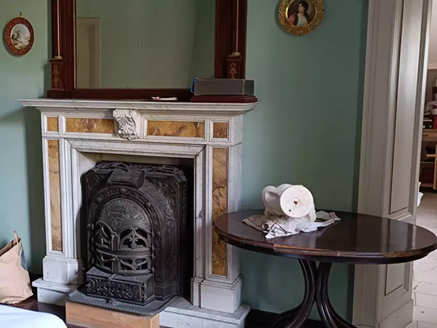 Immagine 6 di Villa in vendita  in Via Canton Chiedo 16 a Caravate