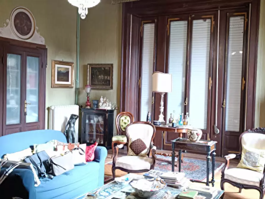 Immagine 7 di Villa in vendita  in Via Canton Chiedo 16 a Caravate