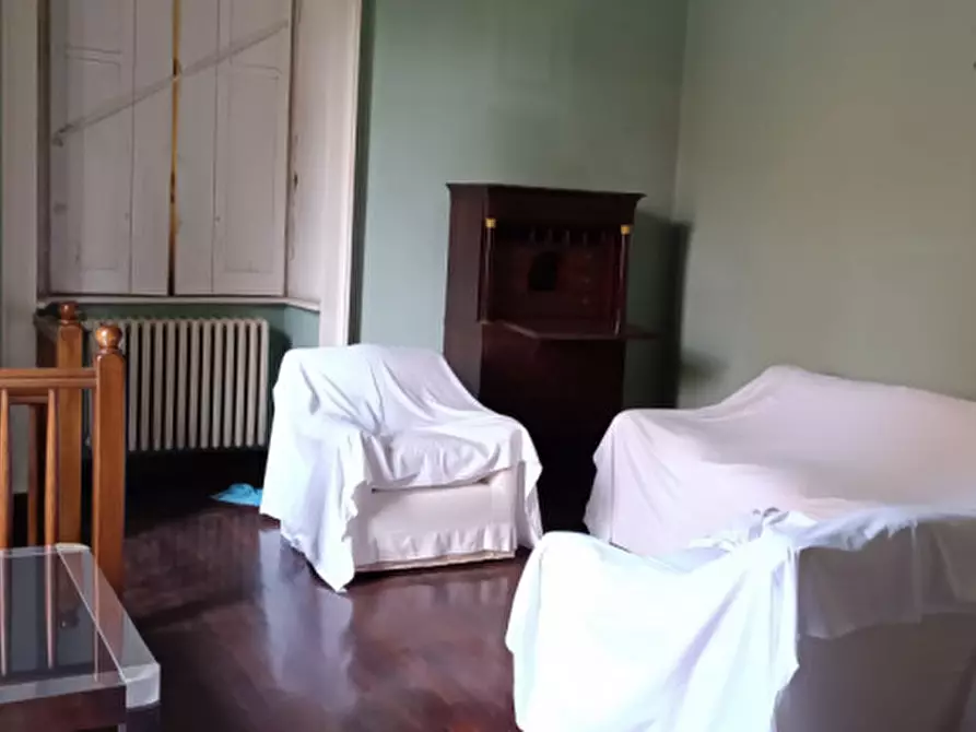 Immagine 11 di Villa in vendita  in Via Canton Chiedo 16 a Caravate