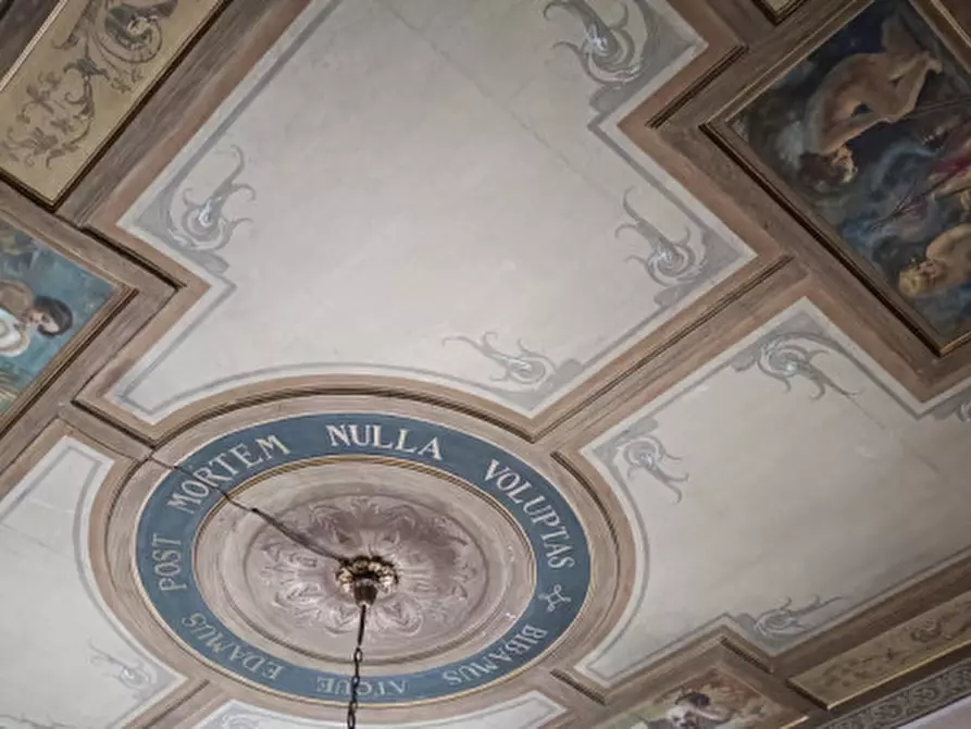 Immagine 20 di Villa in vendita  in Via Canton Chiedo 16 a Caravate