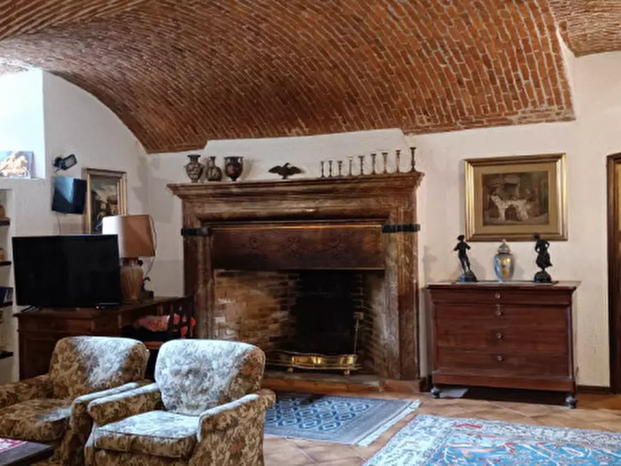 Immagine 30 di Villa in vendita  in Via Canton Chiedo 16 a Caravate