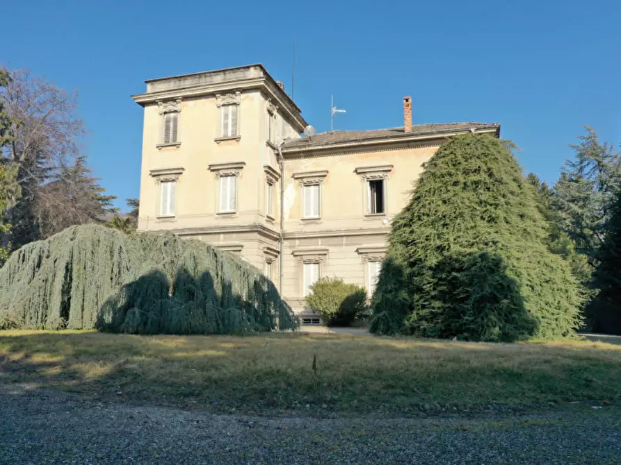 Immagine 34 di Villa in vendita  in Via Canton Chiedo 16 a Caravate