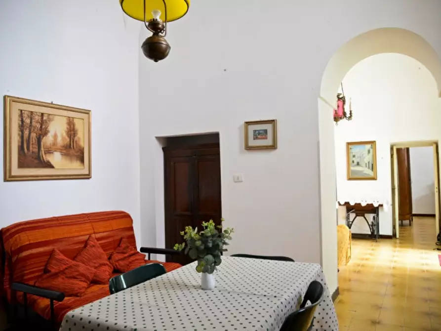 Immagine 1 di Casa indipendente in vendita  a Ostuni