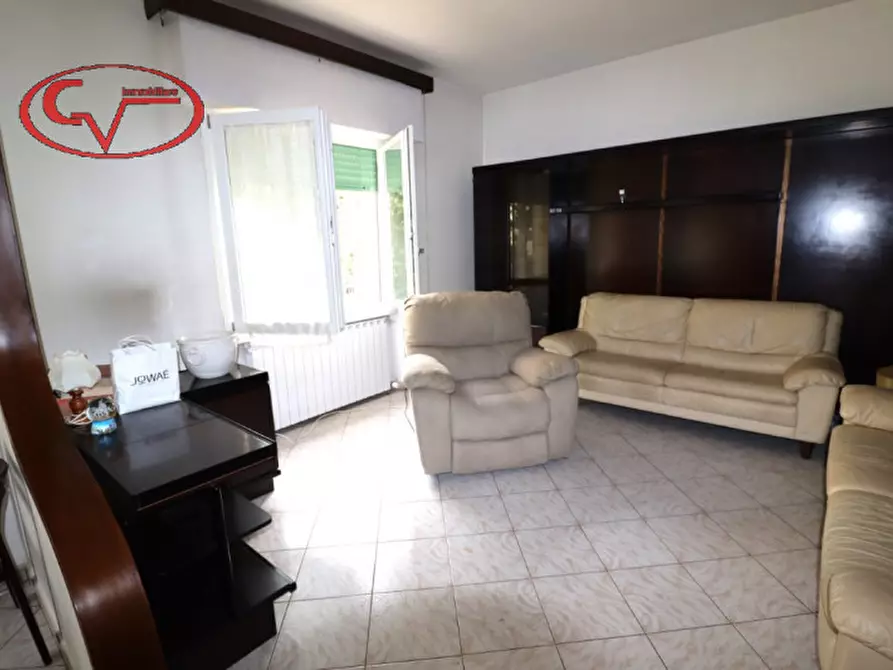 Immagine 3 di Appartamento in vendita  a Montevarchi