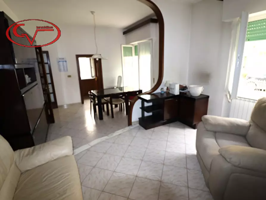 Immagine 5 di Appartamento in vendita  a Montevarchi