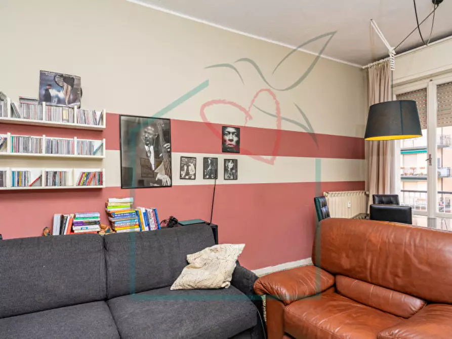 Immagine 1 di Appartamento in vendita  in via trogu a Lerici