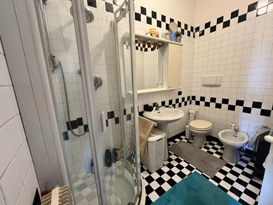 Immagine 34 di Appartamento in vendita  in Via Misurina a Roma