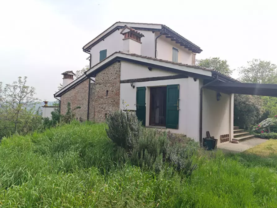 Immagine 1 di Villa in affitto  in via MARANINA a Sasso Marconi