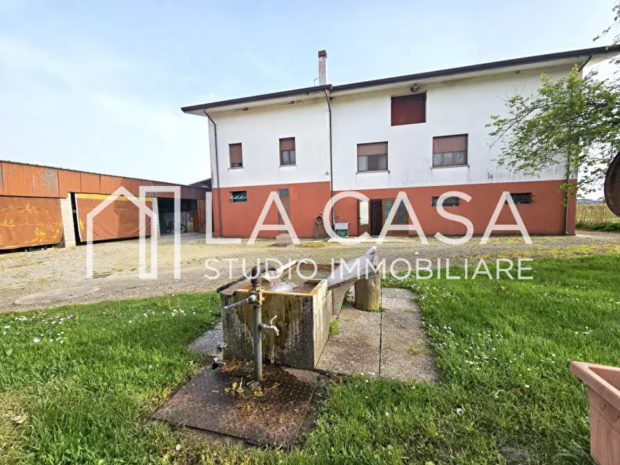 Immagine 68 di Casa bifamiliare in vendita  in via comunali di sopra 2 a San Vito Al Tagliamento