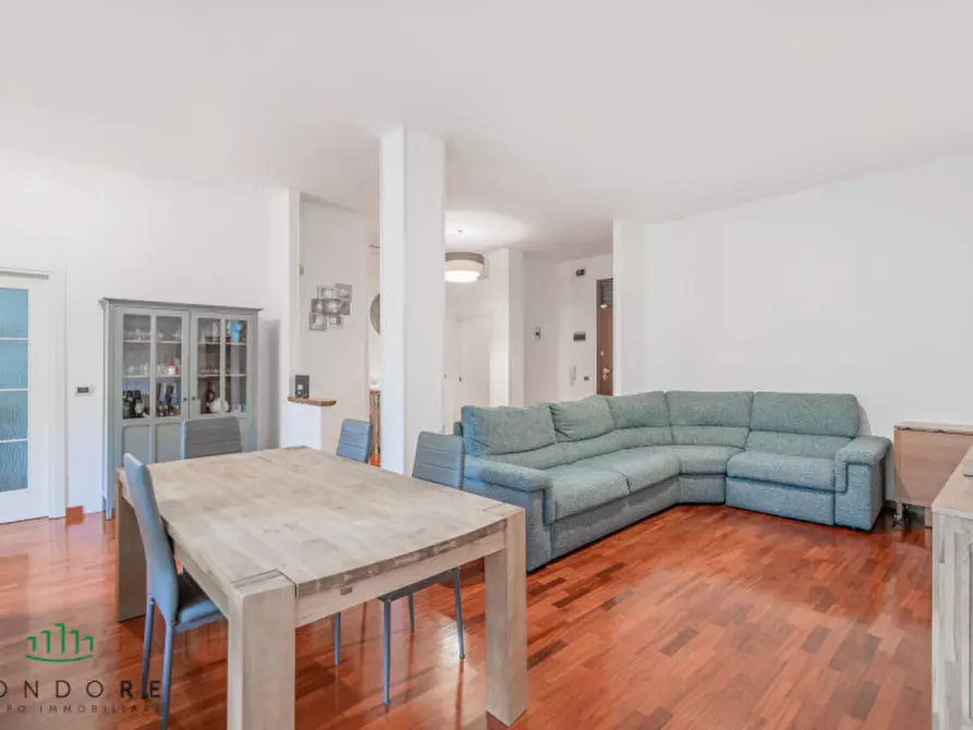 Immagine 1 di Appartamento in vendita  in VIA ANTONIO PACINOTTI a Ferrara