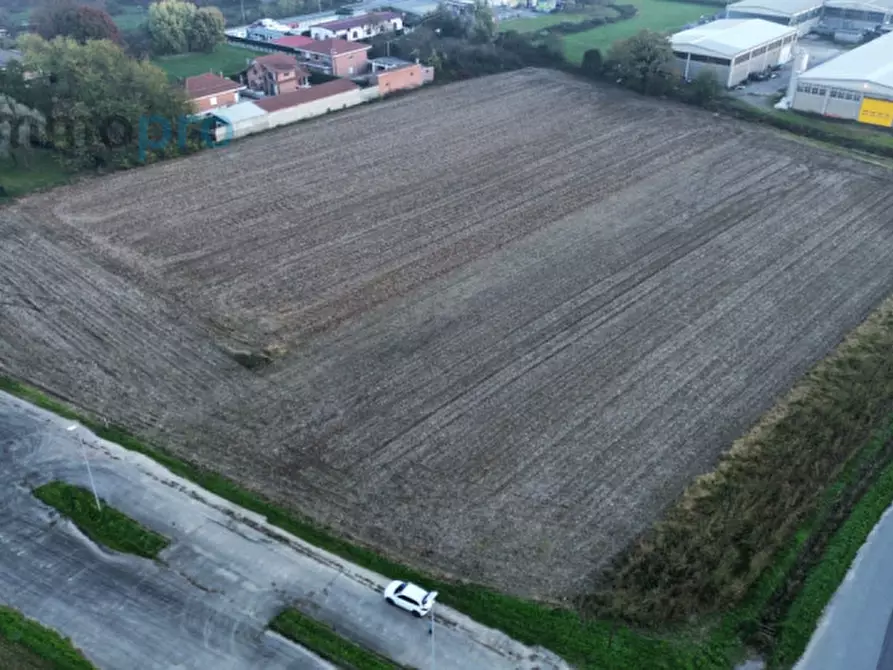Immagine 6 di Terreno in vendita  in Strada Sant'Eusebio a Feletto
