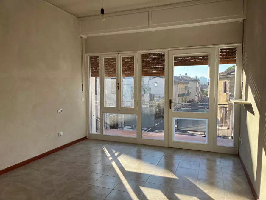 Immagine 7 di Appartamento in vendita  a Sant'ambrogio Di Valpolicella