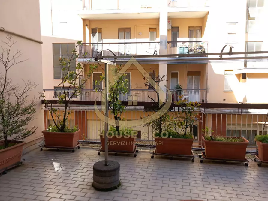 Immagine 1 di Appartamento in vendita  in Via De Amicis a Vigevano