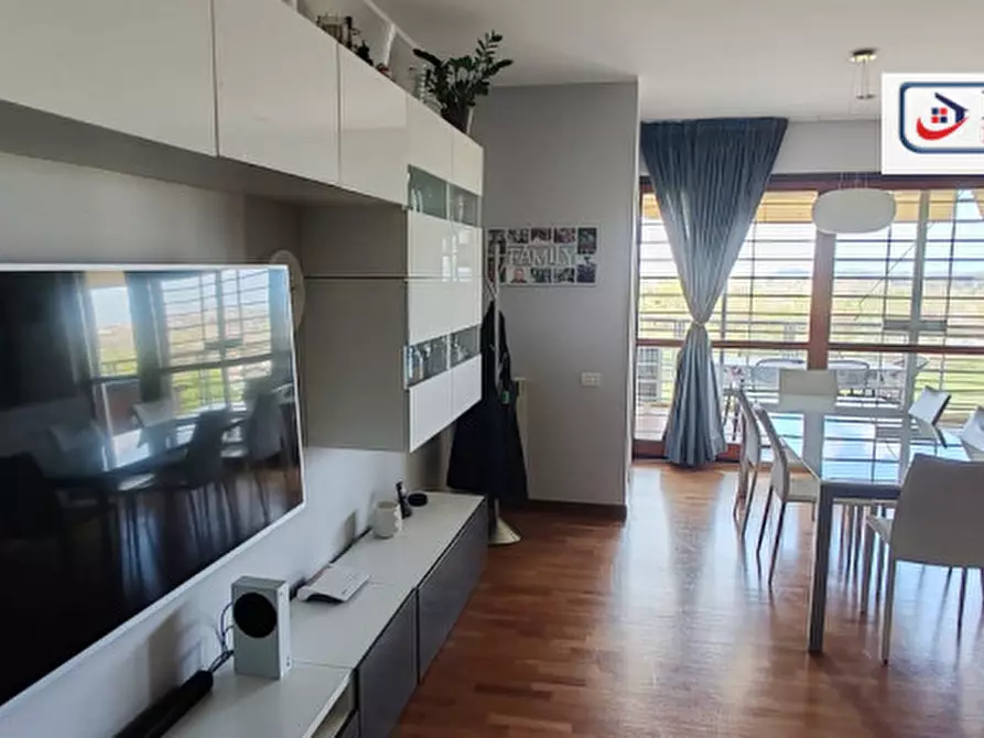 Immagine 35 di Appartamento in vendita  in LARGO GUIDO BUZZELLI a Roma