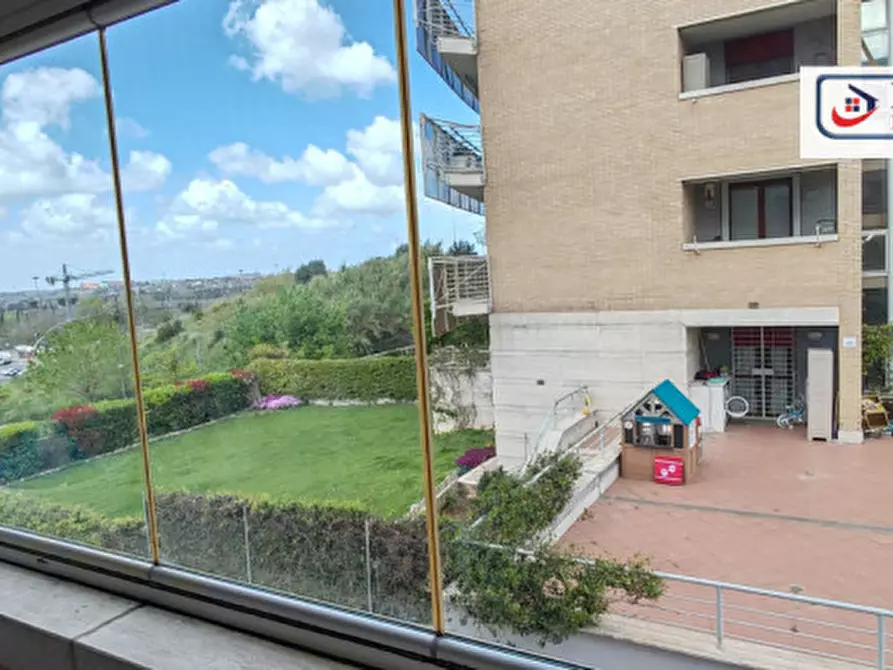 Immagine 43 di Appartamento in vendita  in LARGO GUIDO BUZZELLI a Roma