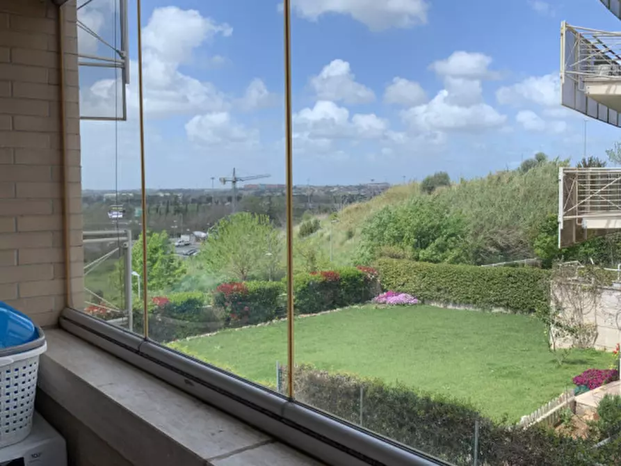 Immagine 46 di Appartamento in vendita  in LARGO GUIDO BUZZELLI a Roma