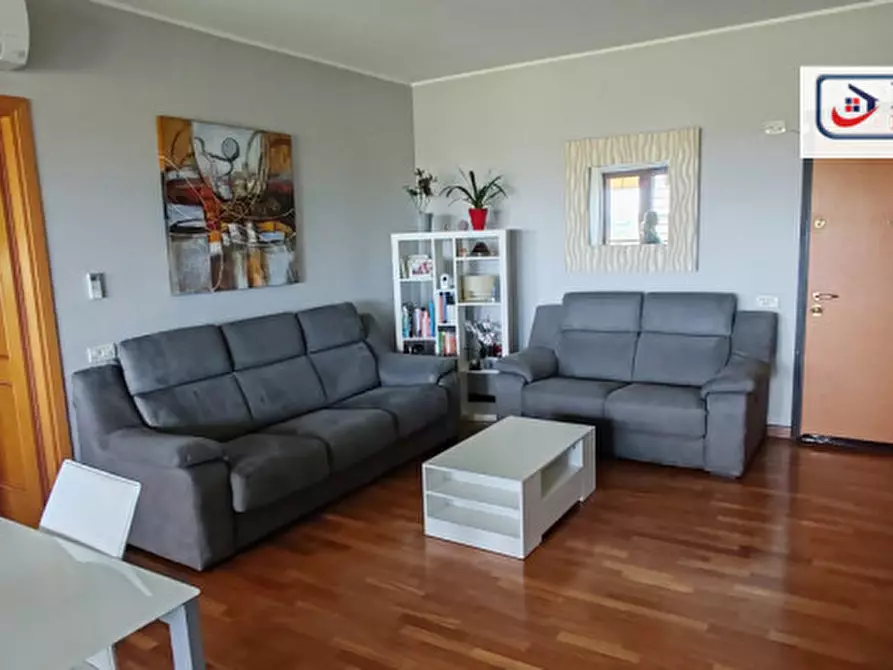 Immagine 62 di Appartamento in vendita  in LARGO GUIDO BUZZELLI a Roma