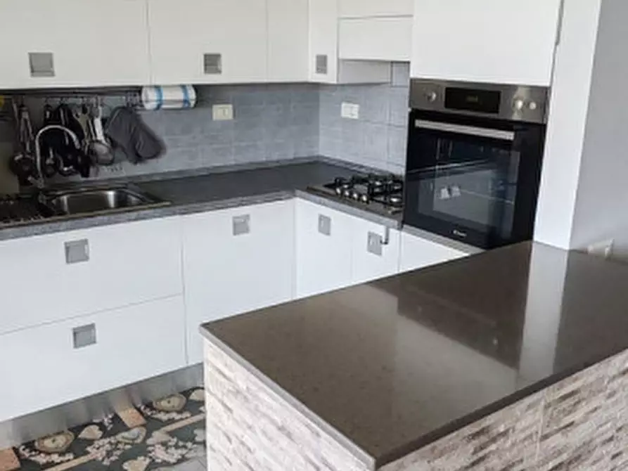 Immagine 64 di Appartamento in vendita  in LARGO GUIDO BUZZELLI a Roma