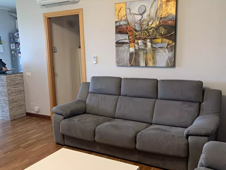 Immagine 102 di Appartamento in vendita  in LARGO GUIDO BUZZELLI a Roma