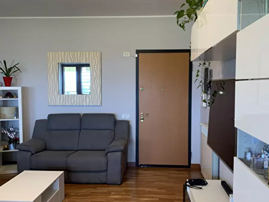 Immagine 103 di Appartamento in vendita  in LARGO GUIDO BUZZELLI a Roma