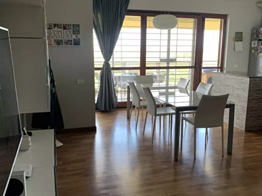 Immagine 105 di Appartamento in vendita  in LARGO GUIDO BUZZELLI a Roma