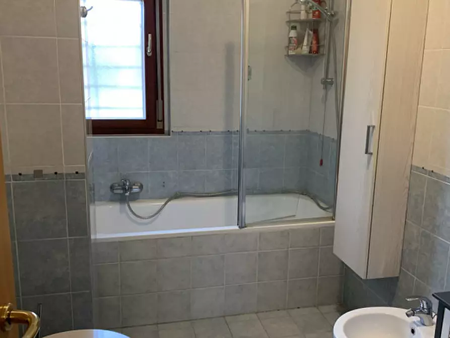 Immagine 121 di Appartamento in vendita  in LARGO GUIDO BUZZELLI a Roma