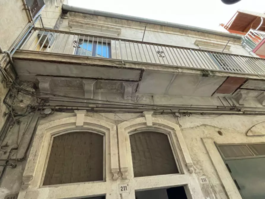 Immagine 3 di Casa indipendente in vendita  in Via Tirella a Modica