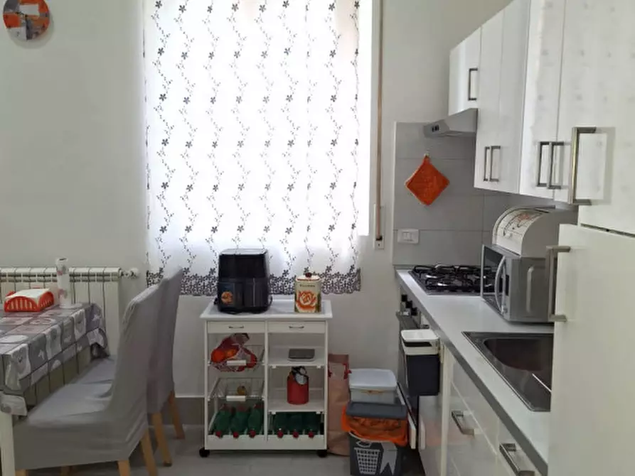 Immagine 4 di Appartamento in vendita  in via del labaro a Roma