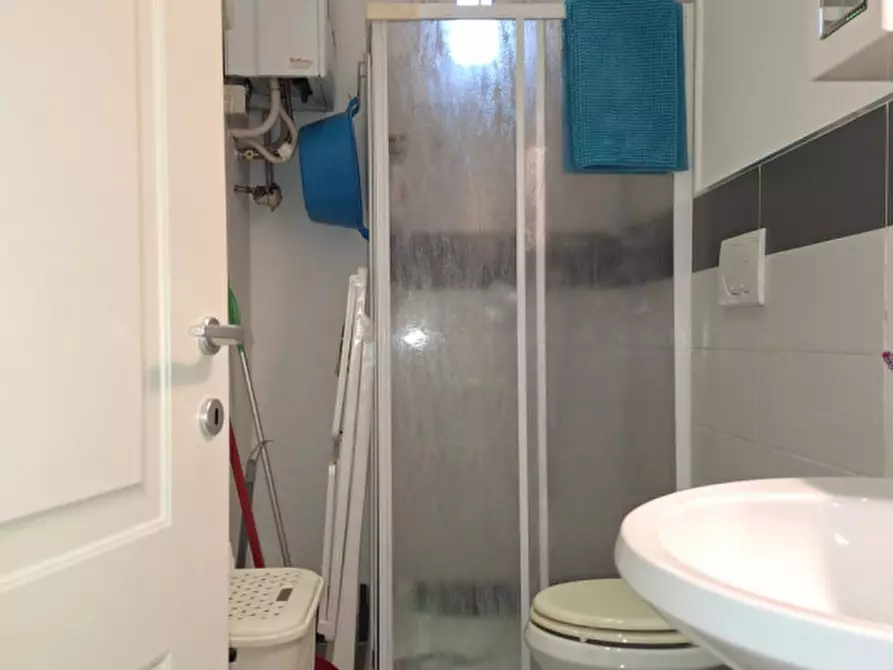 Immagine 10 di Appartamento in vendita  in via del labaro a Roma