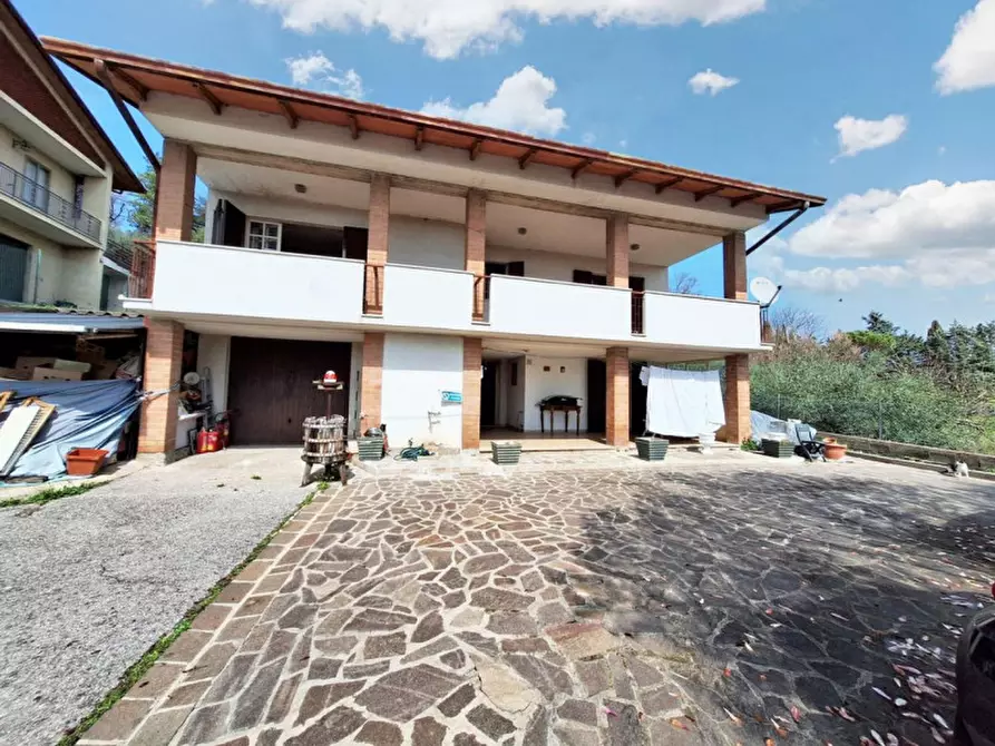 Immagine 1 di Casa indipendente in vendita  in Via Del Cantalupo, N. 8 a Perugia