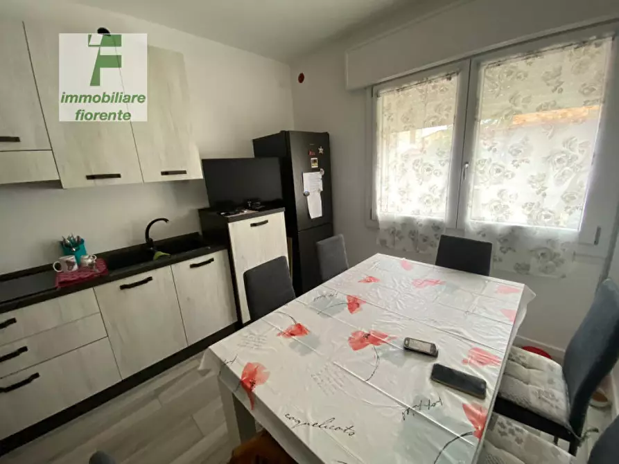 Immagine 1 di Appartamento in vendita  in VIA BONORA a Camposampiero