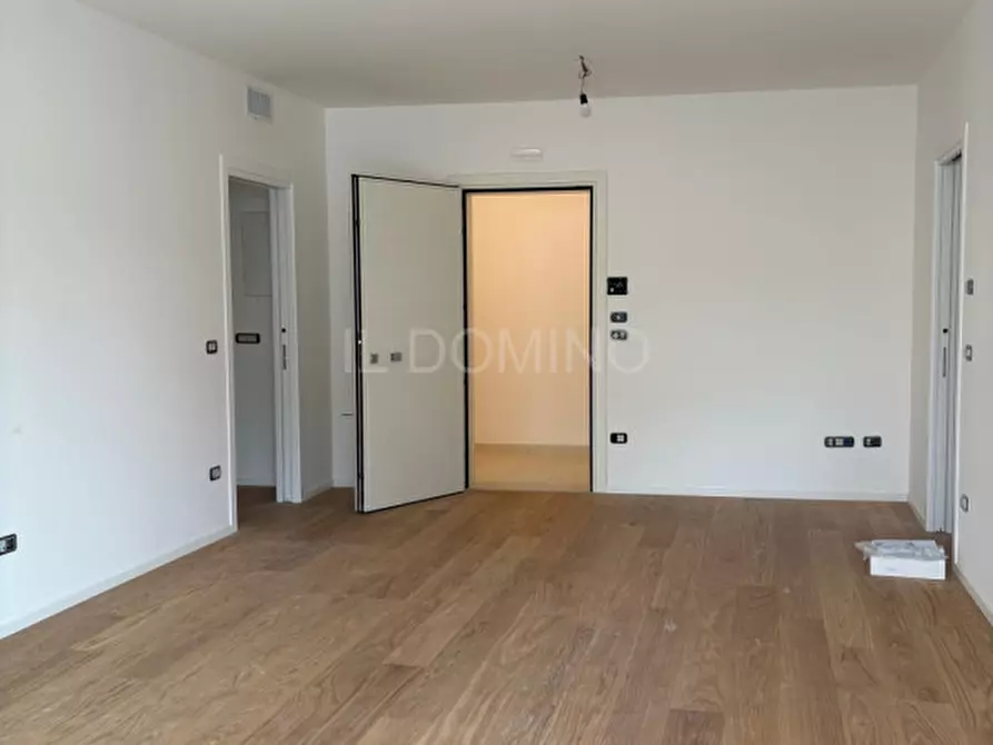 Immagine 4 di Appartamento in vendita  in Via Savonarola a Padova