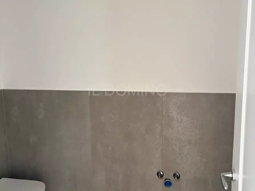 Immagine 19 di Appartamento in vendita  in Via Savonarola a Padova