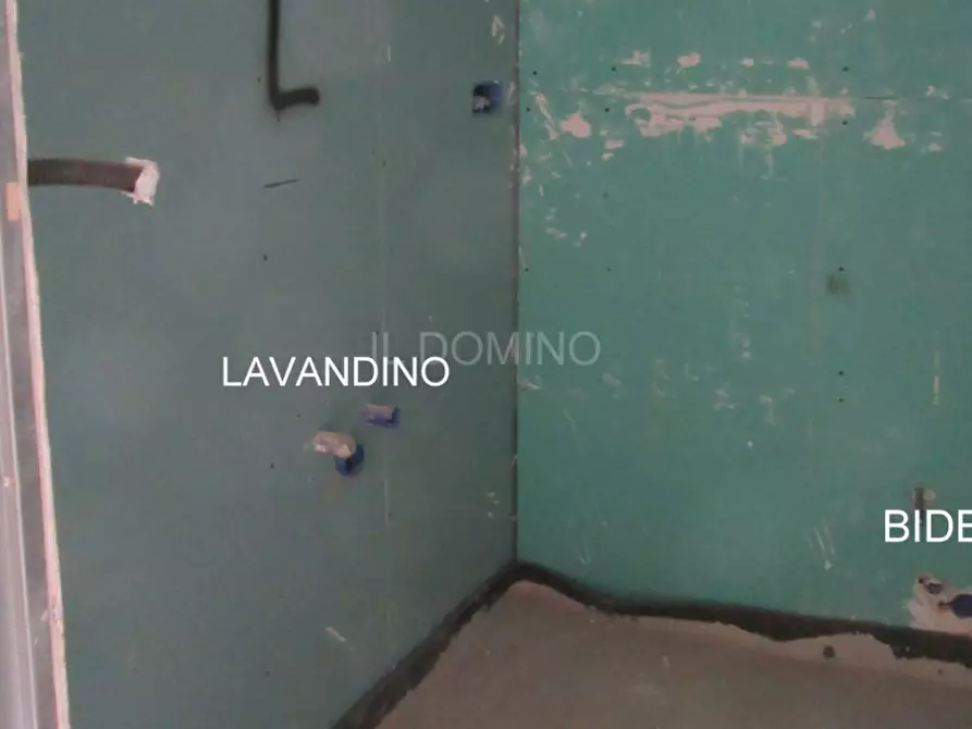 Immagine 34 di Appartamento in vendita  in Via Savonarola a Padova